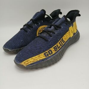 Michigan sneakers, size 12